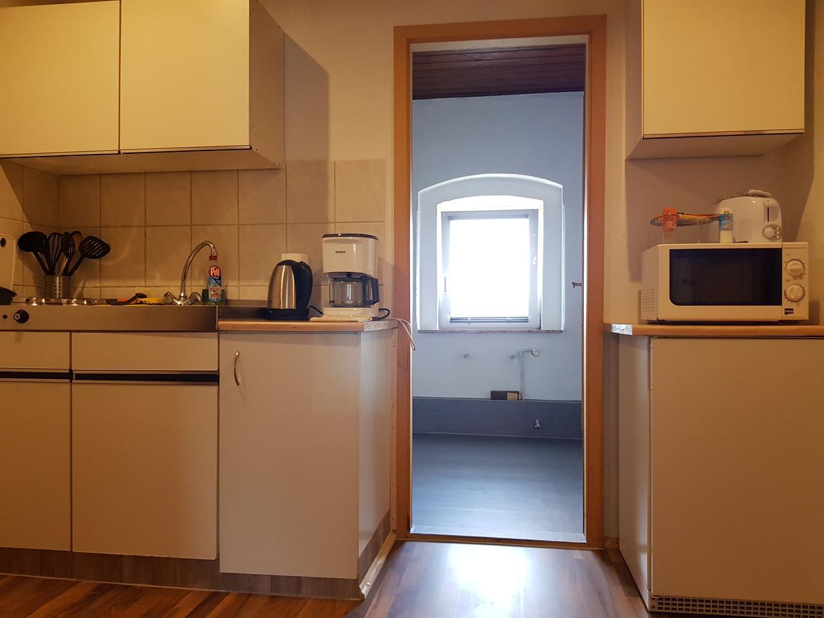 Ferienwohnung Haus am Sachsenring Hohenstein-Ernstthal Exterior foto