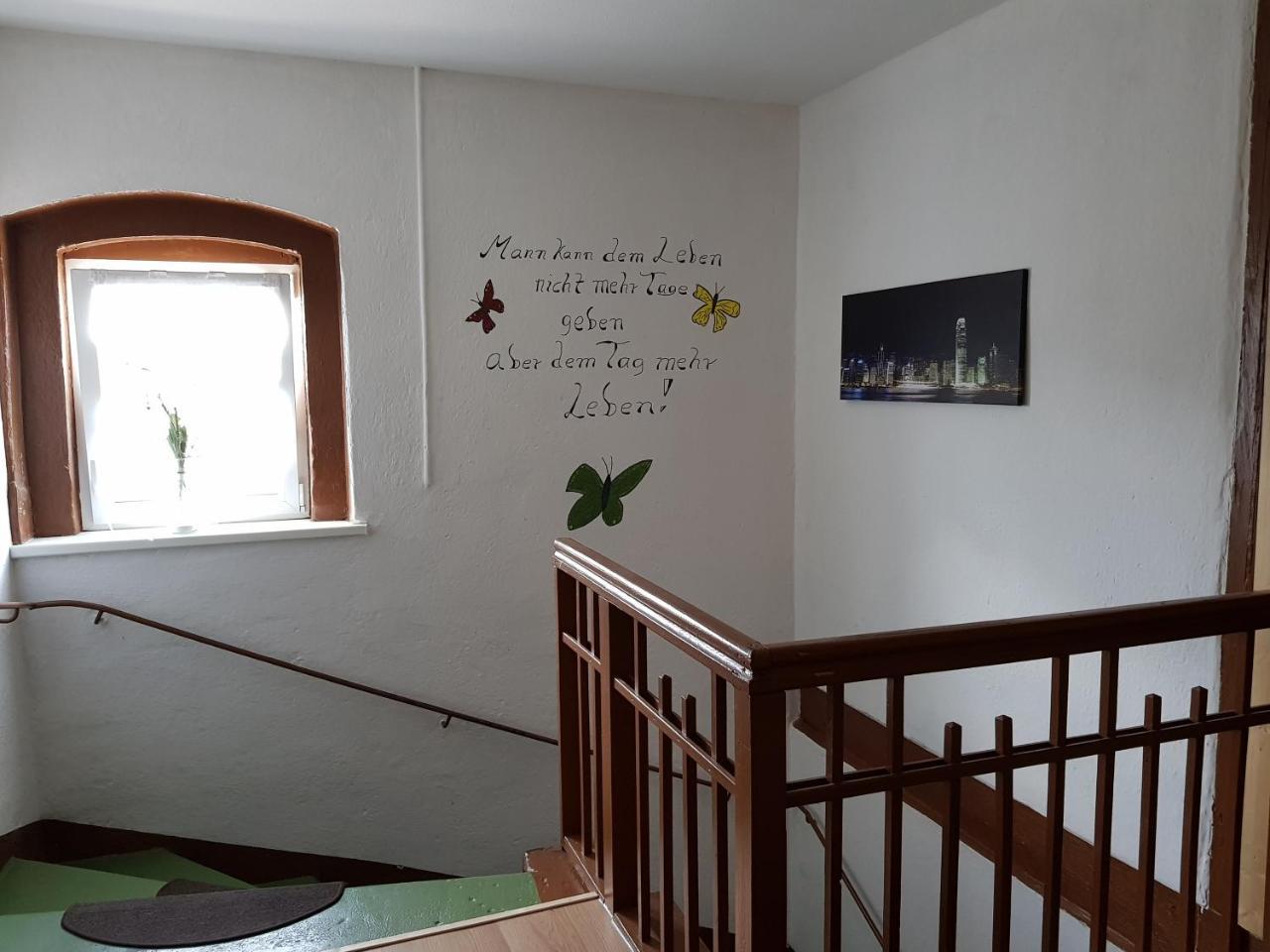 Ferienwohnung Haus am Sachsenring Hohenstein-Ernstthal Exterior foto